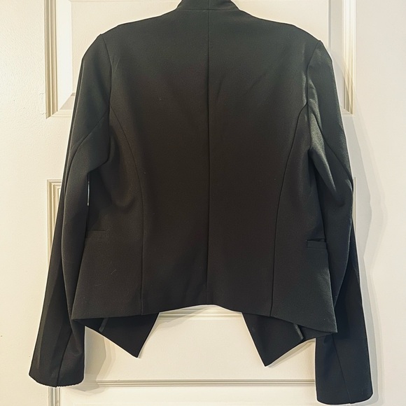 Dynamite collarless open blazer - Picture 3 of 8